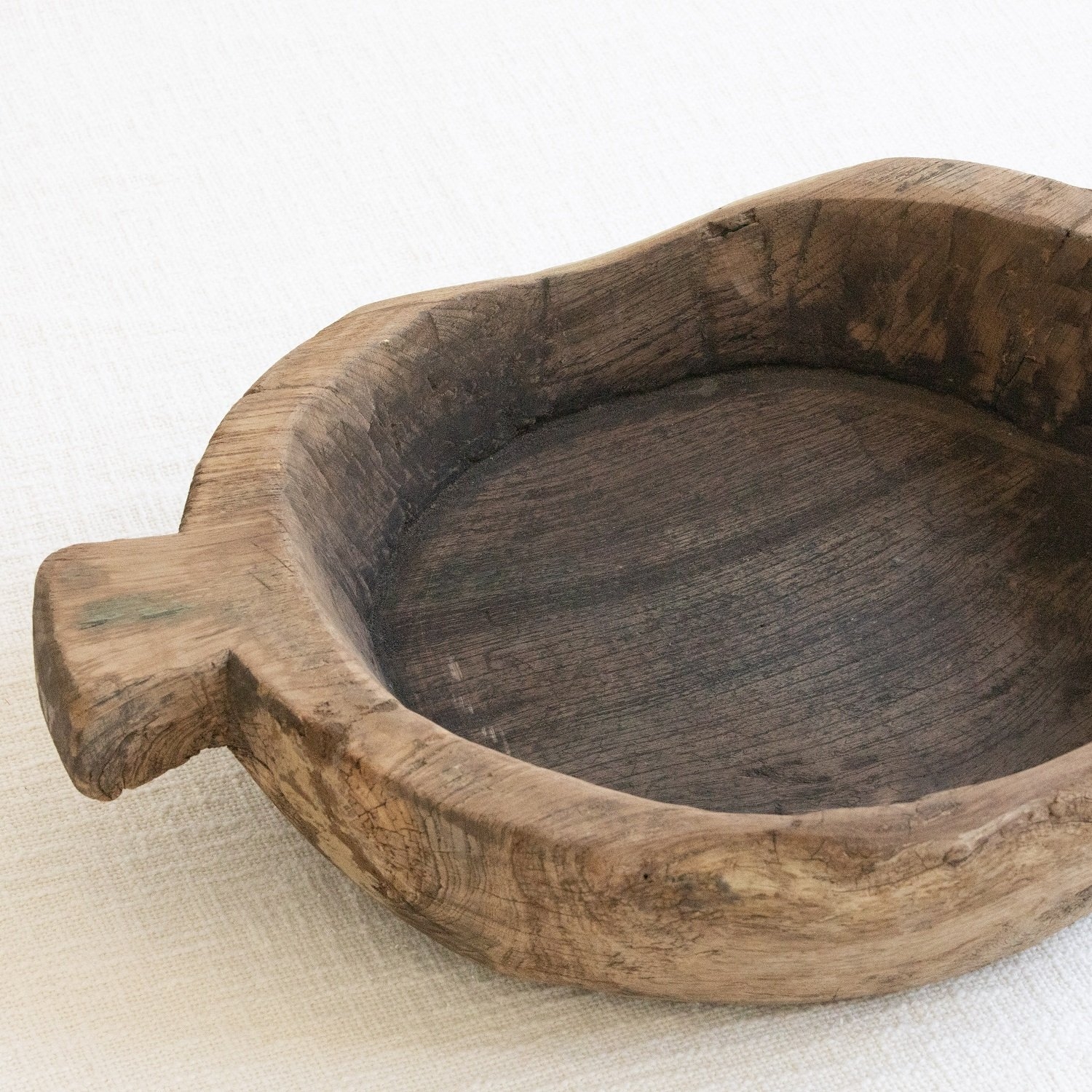 Centerpiece Bowl with Integrated Handle and Weathered Texture