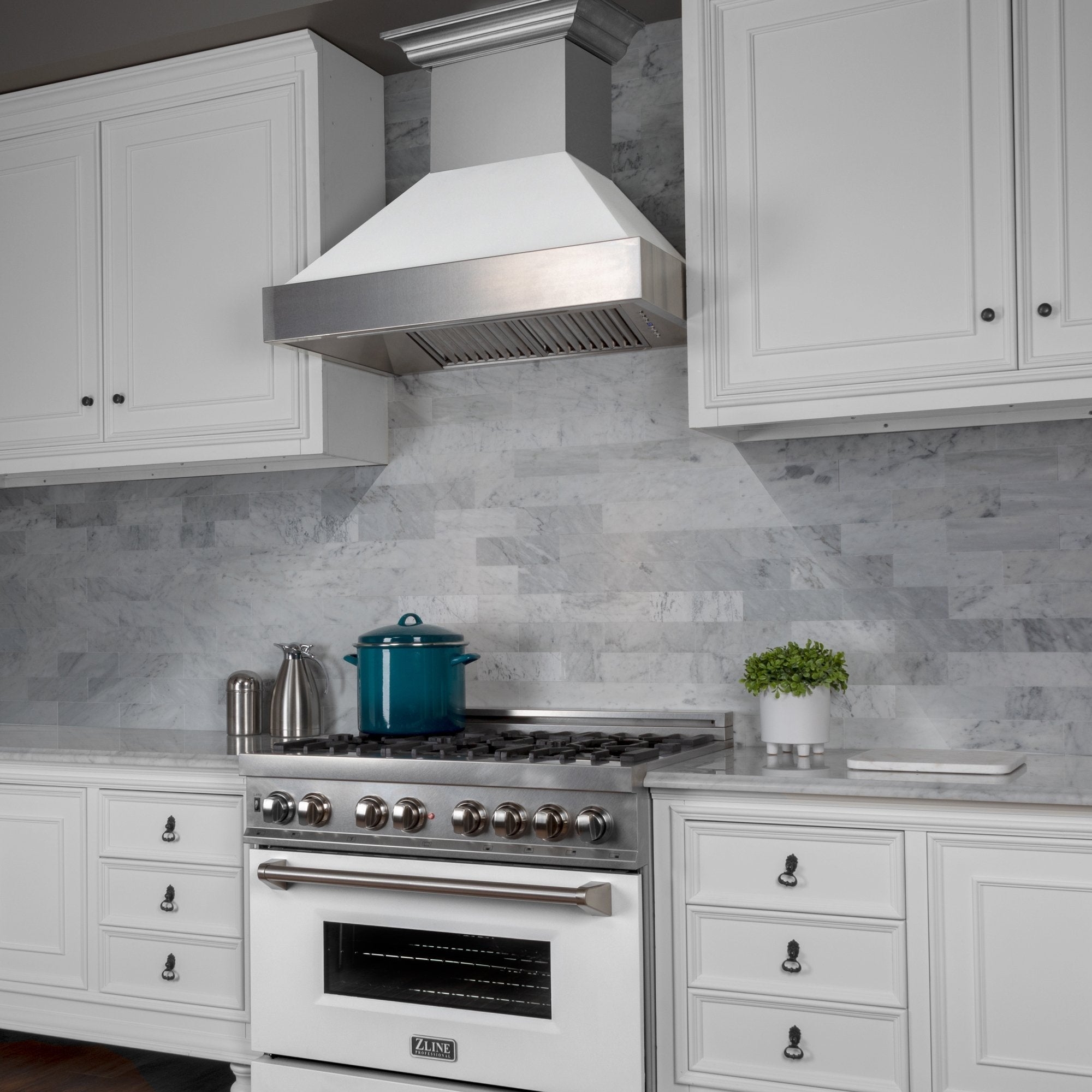 Chimney Range Hood Matte: Stainless Steel Trim Range Vent