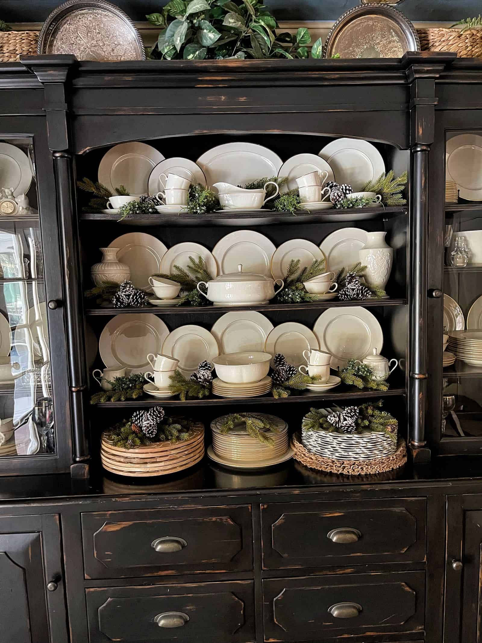 China Cabinet Evergreen Sprig Decor for Distressed Black Hutch Styling