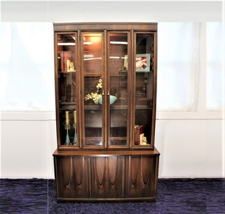 China Cabinet with Parabolic Arches and Relief Details