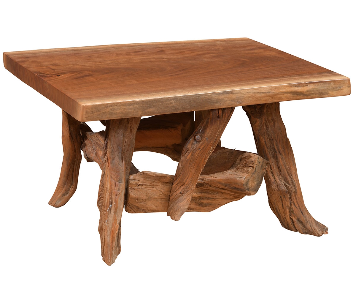 Coffee Table Featuring Interlocking Branches and Lodge Style