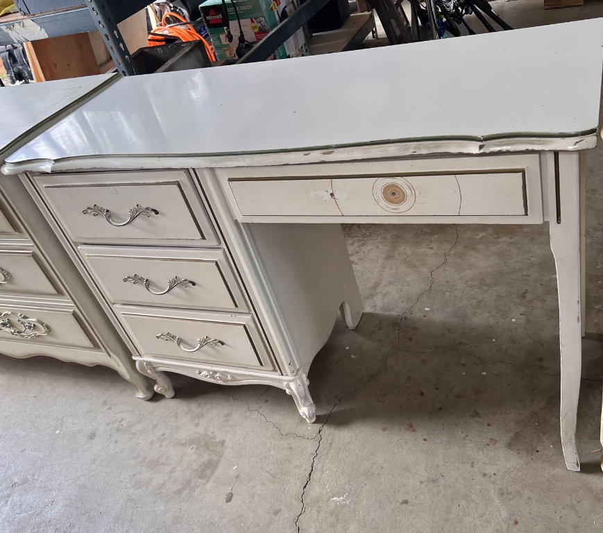 Desk: Shabby Chic Pedestal Desk with Vintage Scalloped Top