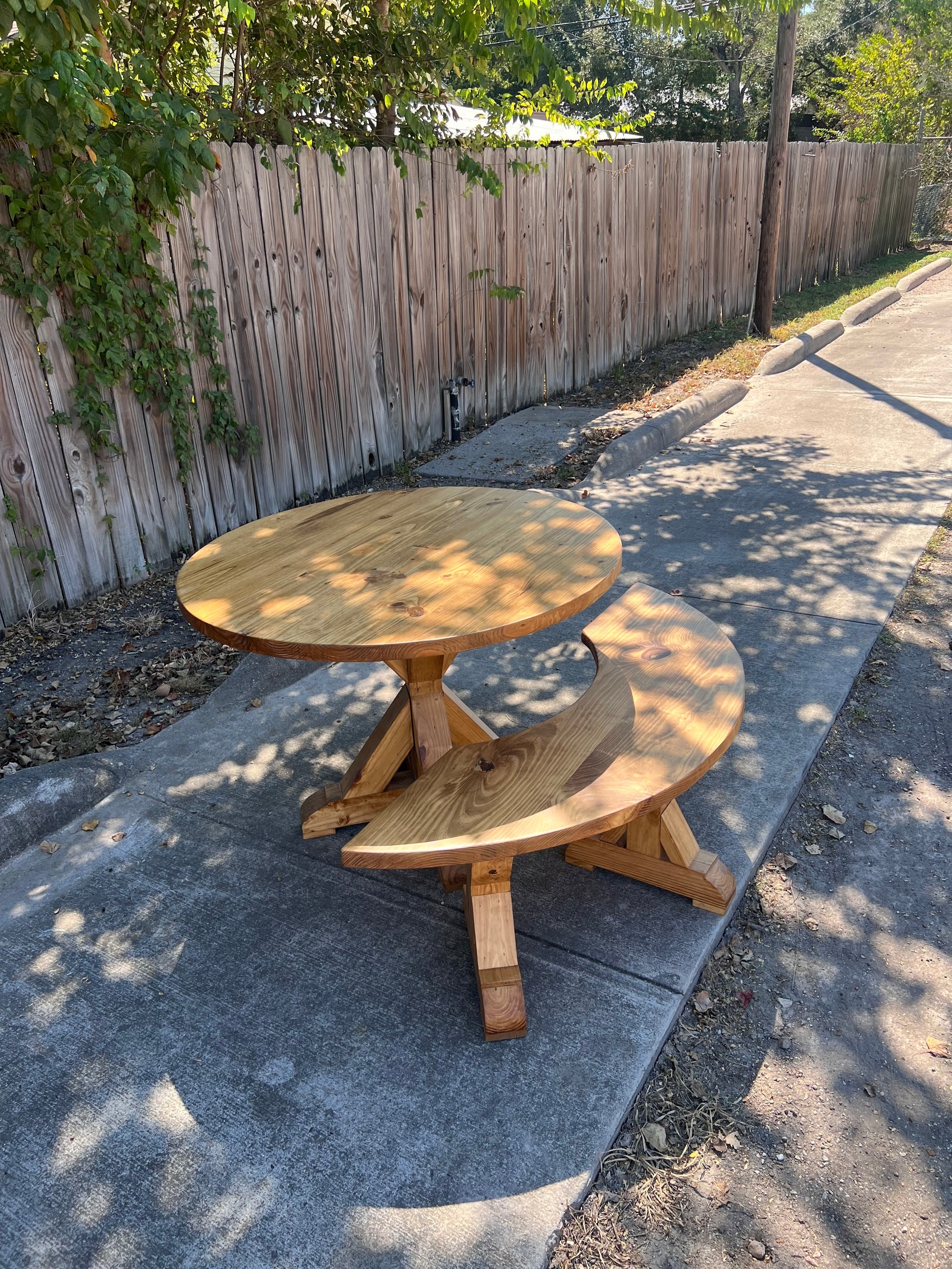 Dining Set Curved Bench with 36 Inch Diameter Pedestal Table