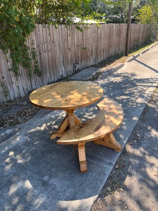 Dining Set Curved Bench with 36 Inch Diameter Pedestal Table