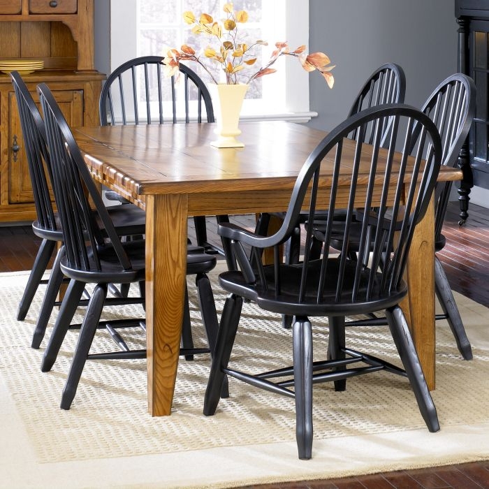 Dining Set Two-Tone Palette Spindle Back Arched Top