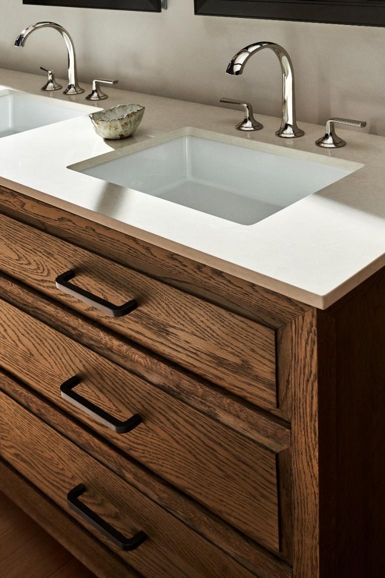 Double Vanity with Wood Grain Texture and Polished Faucets