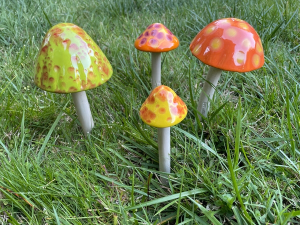 Garden Decor: Vibrant Orange Glossy Glaze Ceramic Toadstools