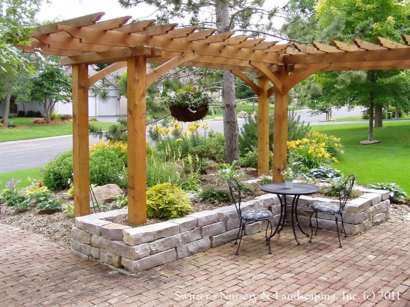 Garden Pergola L-Shaped Wood with Decorative Rafter Tails