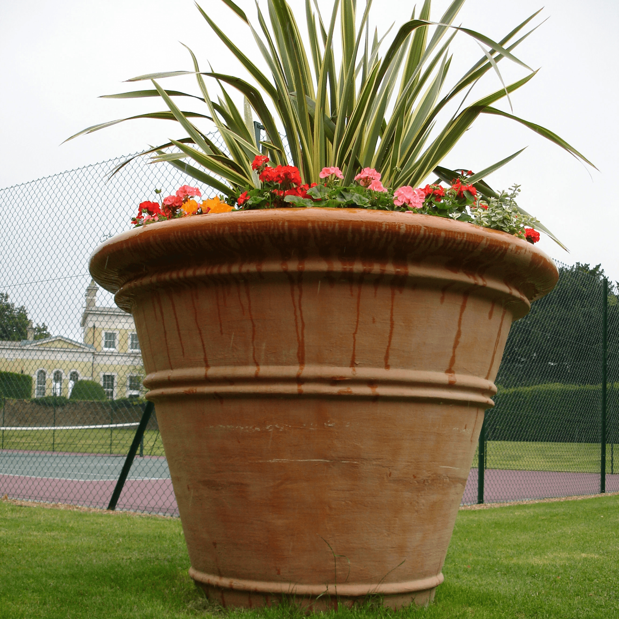 Garden Planter displaying Drip Marks Classical Ribbed Garden Urn