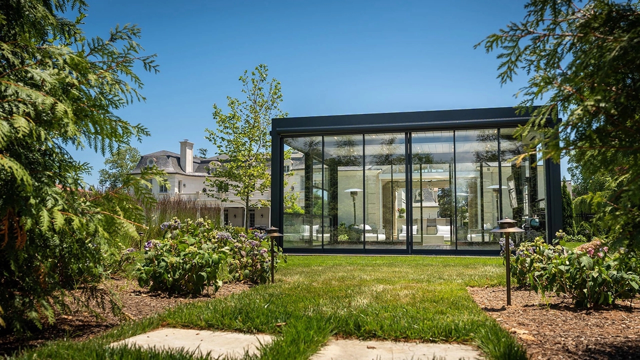 Glass Pergola with Flat Roof: Sliding Glass Patio Doors