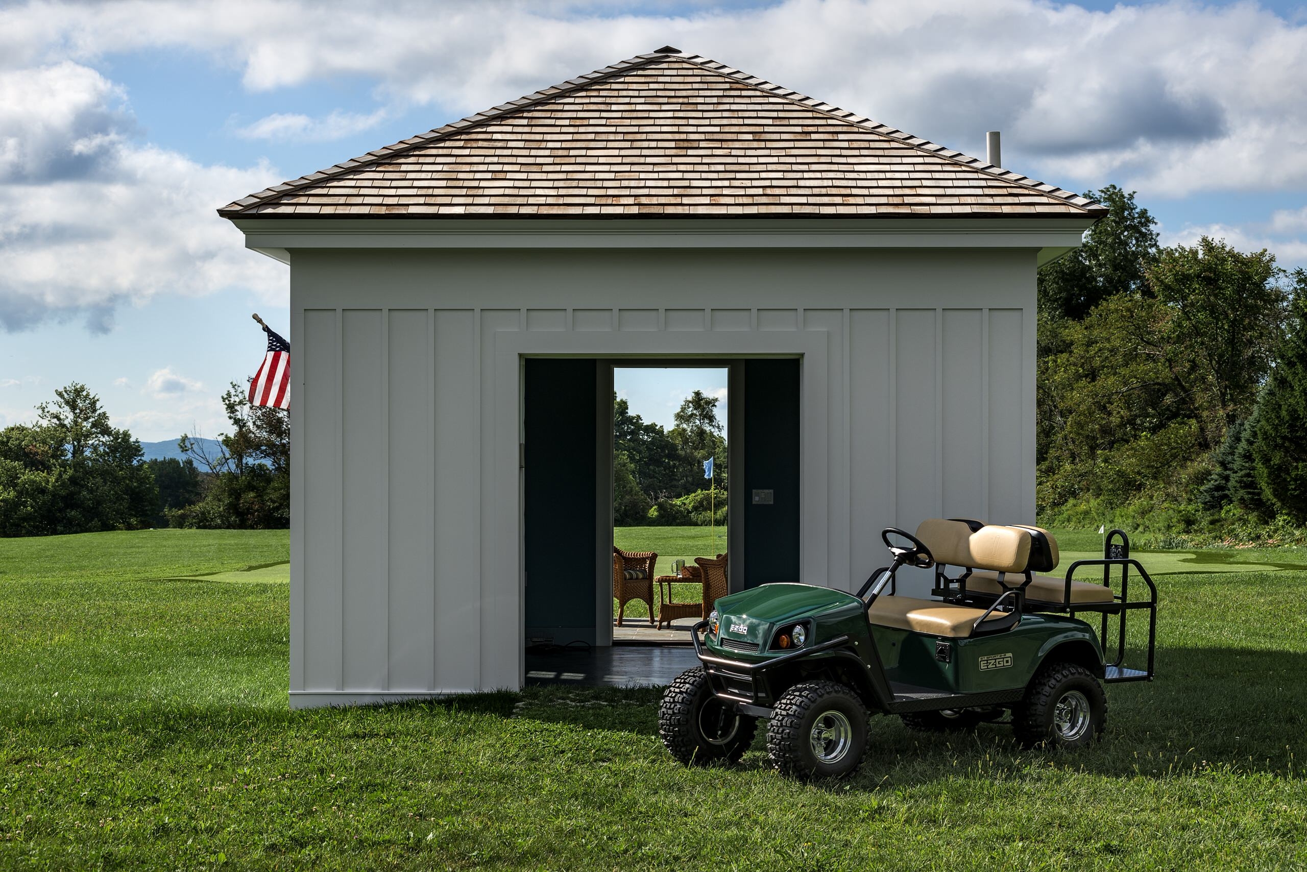 Golf Cart Shed: Board and Batten Luxury Side Entry Design