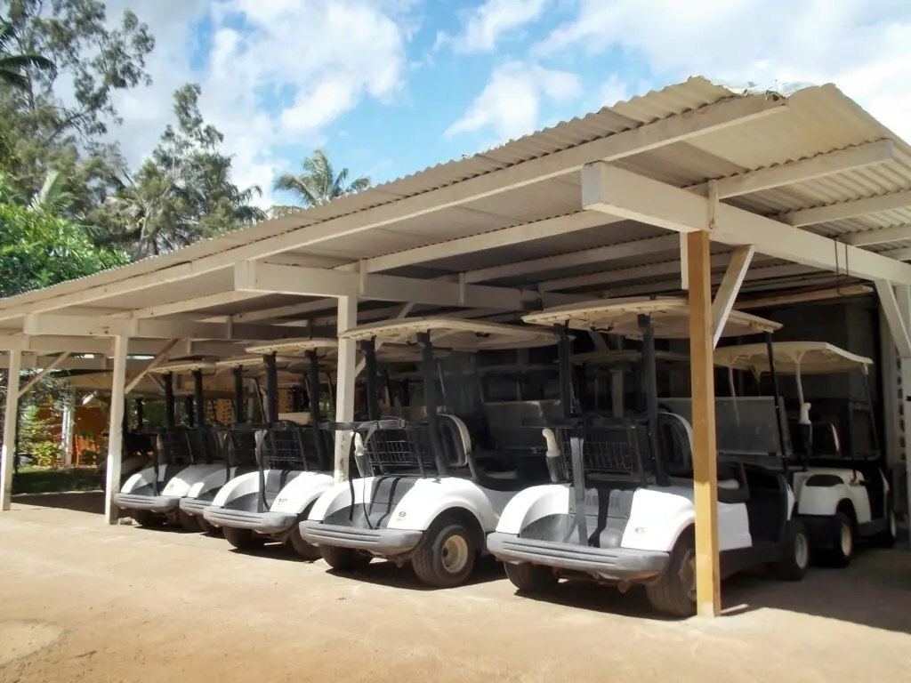 Golf Cart Shelter: Multi Bay Open Timber Frame with Metal Roof