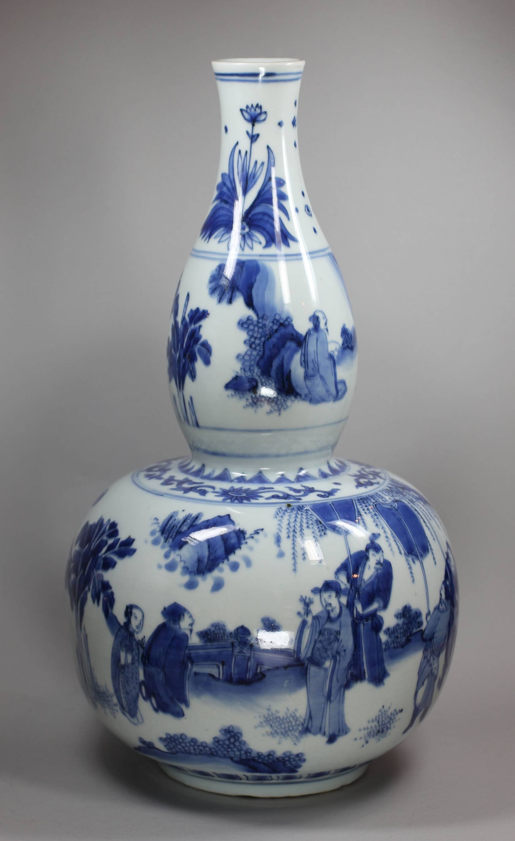 Gourd Vase with Double Gourd Shape and Painted Scenes