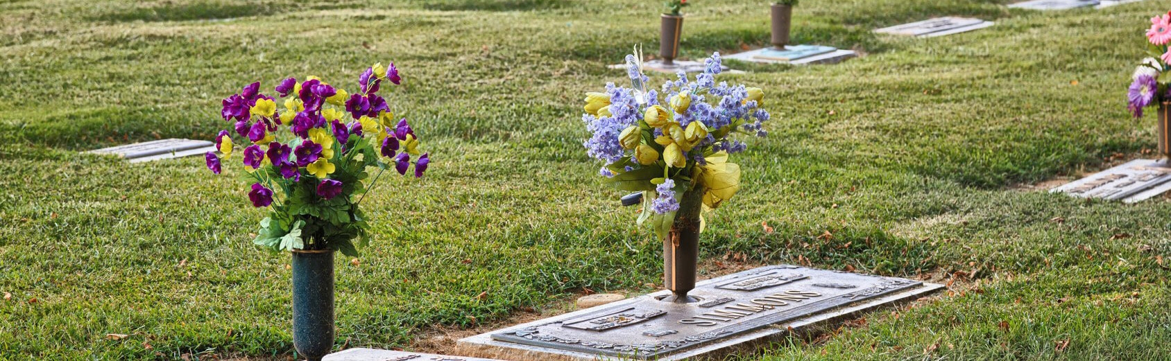 Memorial Marker Flat Grave Marker Floral Decor and Ground Flush Design