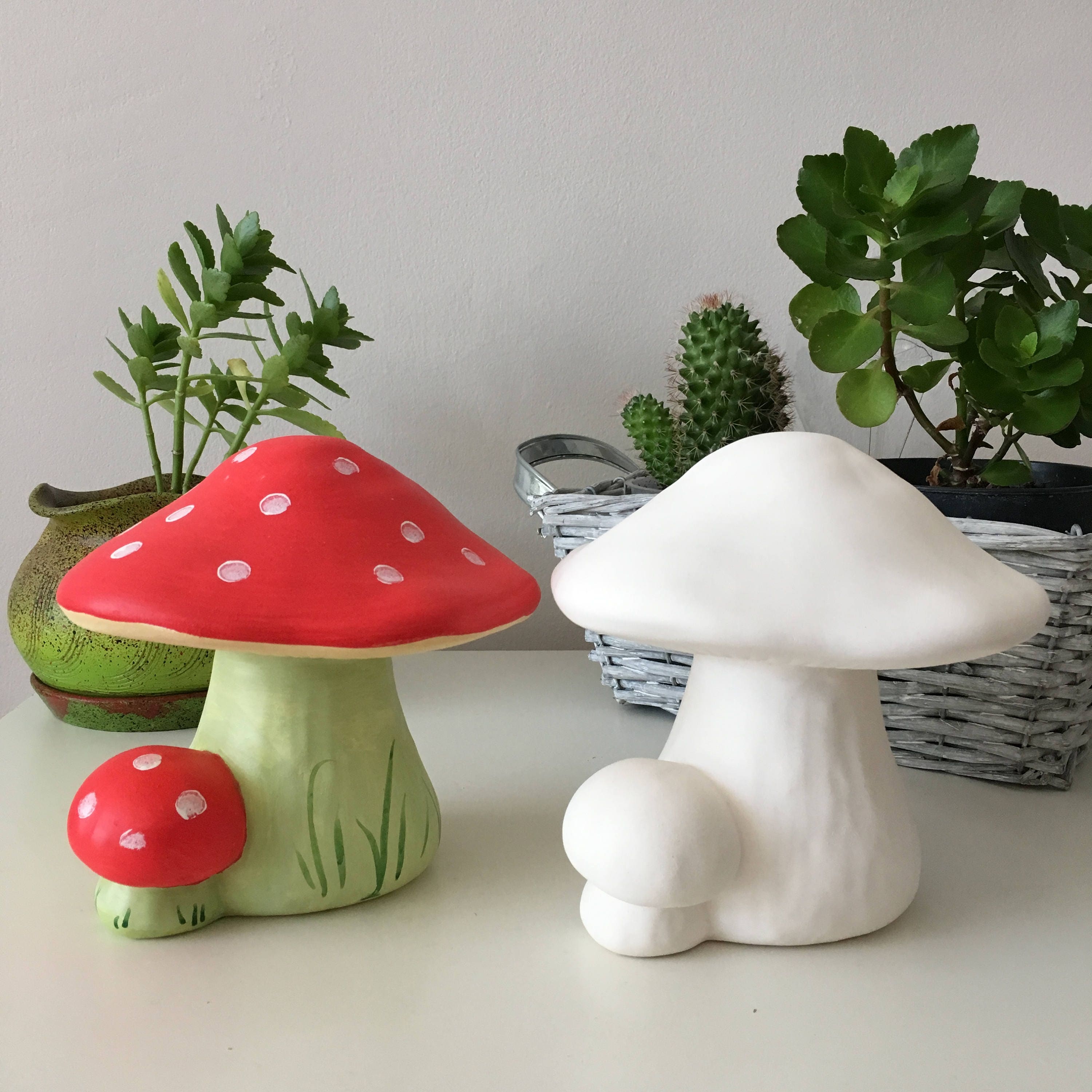 Mushroom Sculpture: Ceramic DIY Ready Cluster Design Decor