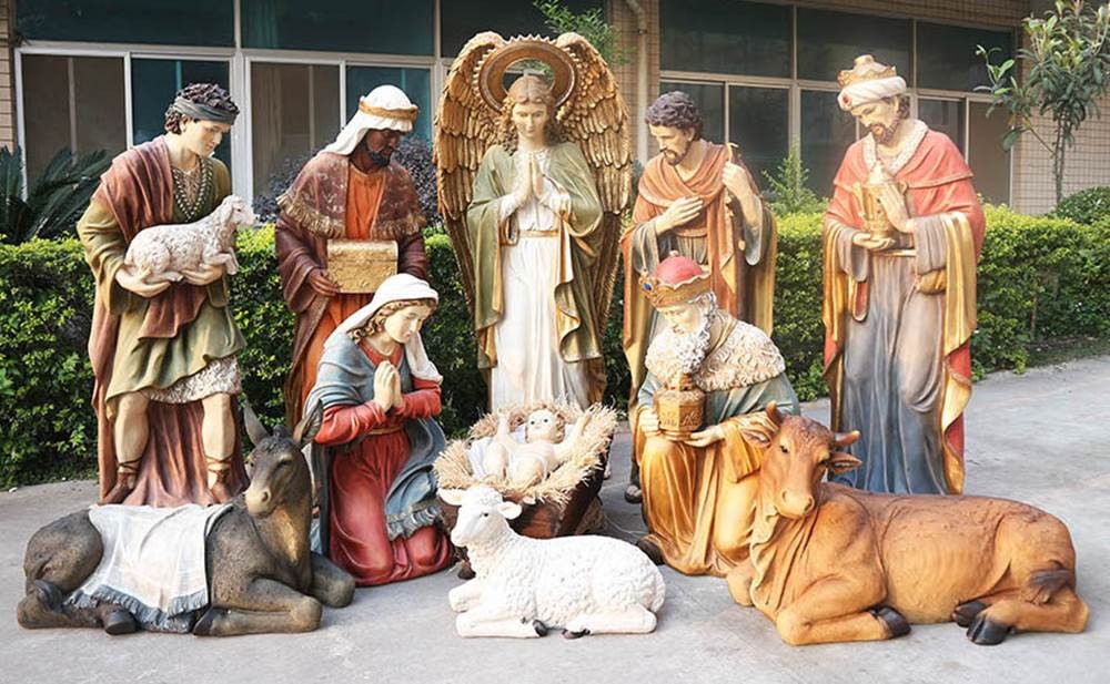 Nativity Set: Life Size Outdoor Nativity with 72 Inch Scale