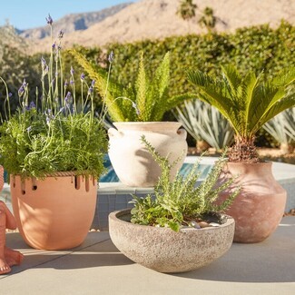 Outdoor Planter with Dual Handles Washed Garden Urn