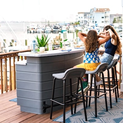 Patio Bar Set: Curved Rectangle with Horizontal Panels