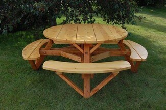 Picnic Table Slat Construction and Integrated Curved Benches