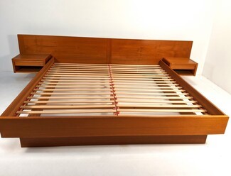 Platform Bed in teak wood with integrated headboard and nightstands