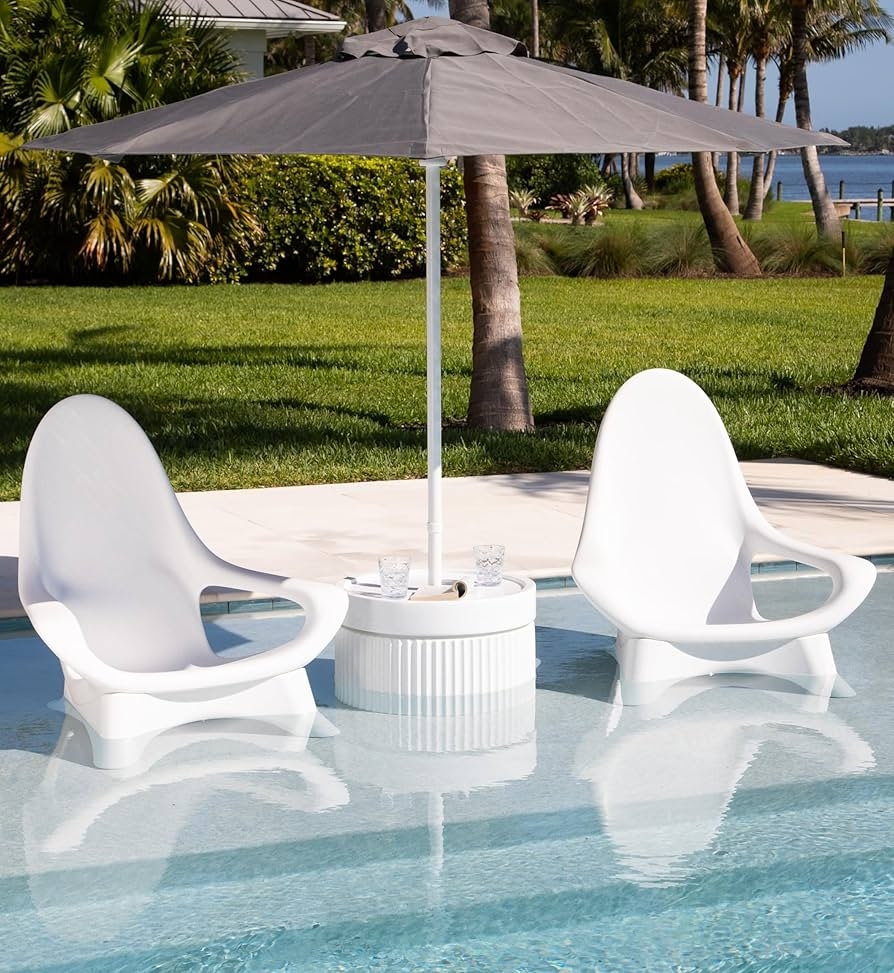 Pool Lounge Chair: Sculptural Frame Sun Shelf Chairs