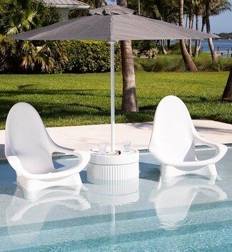 Pool Lounge Chair: Sculptural Frame Sun Shelf Chairs