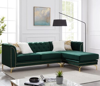 Sectional Sofa with Quilted Base and Reversible Chaise