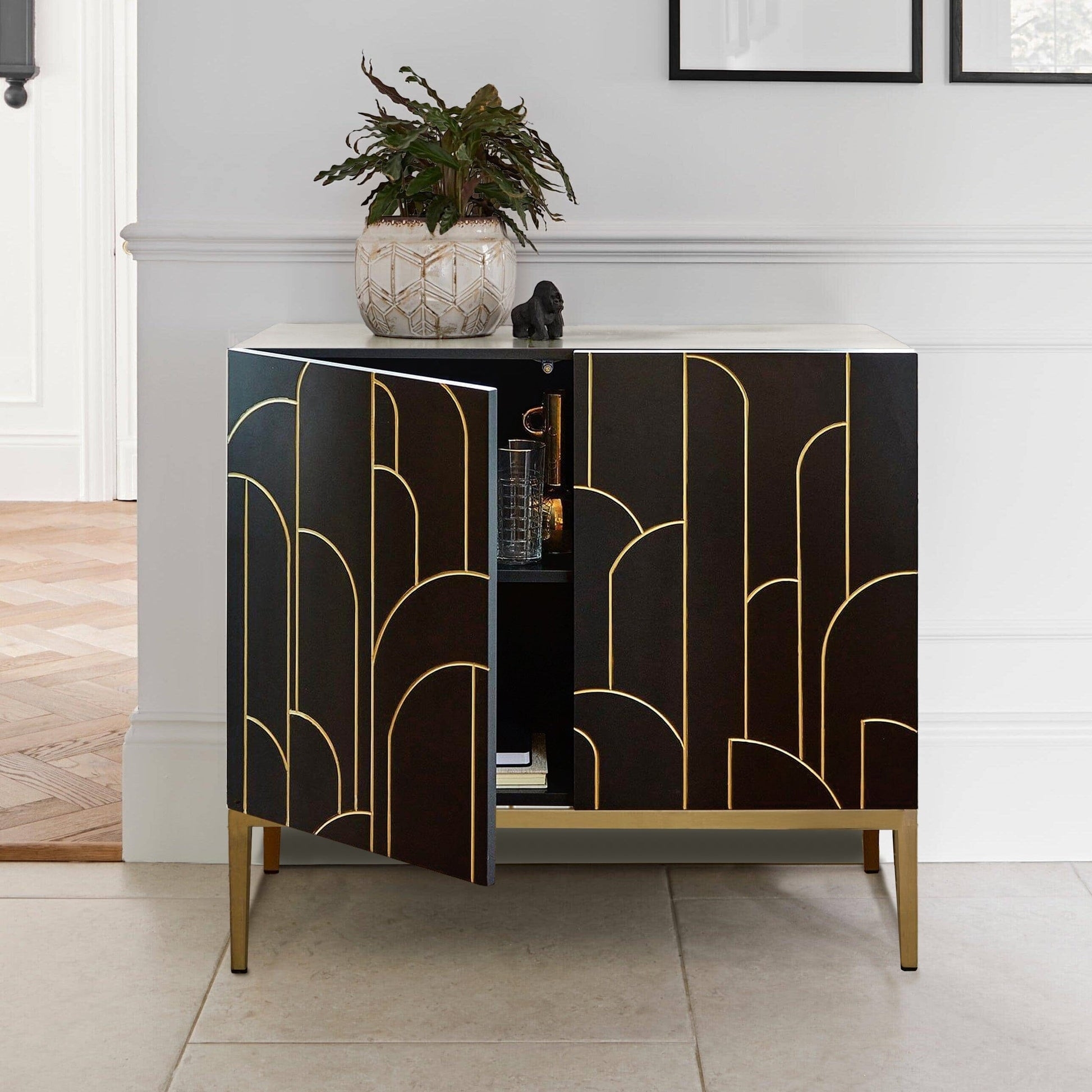 Sideboard: Art Deco Design and Modern Deco Entryway Unit