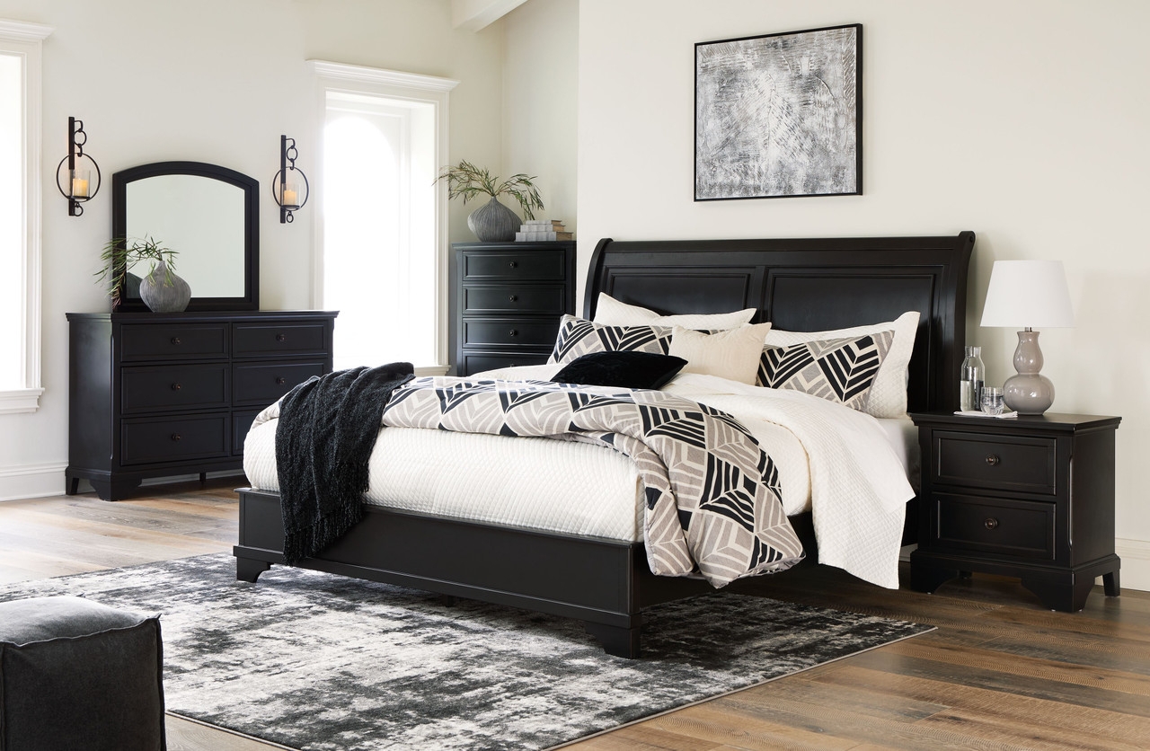 Sleigh Bedroom Set: Geometric Textile Sleigh Bedroom Set