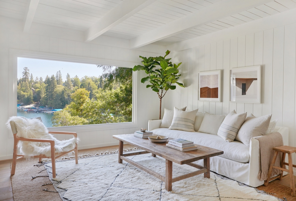 Slipcovered Sofa with White Linen and White Farmhouse Slipcovered Sofa