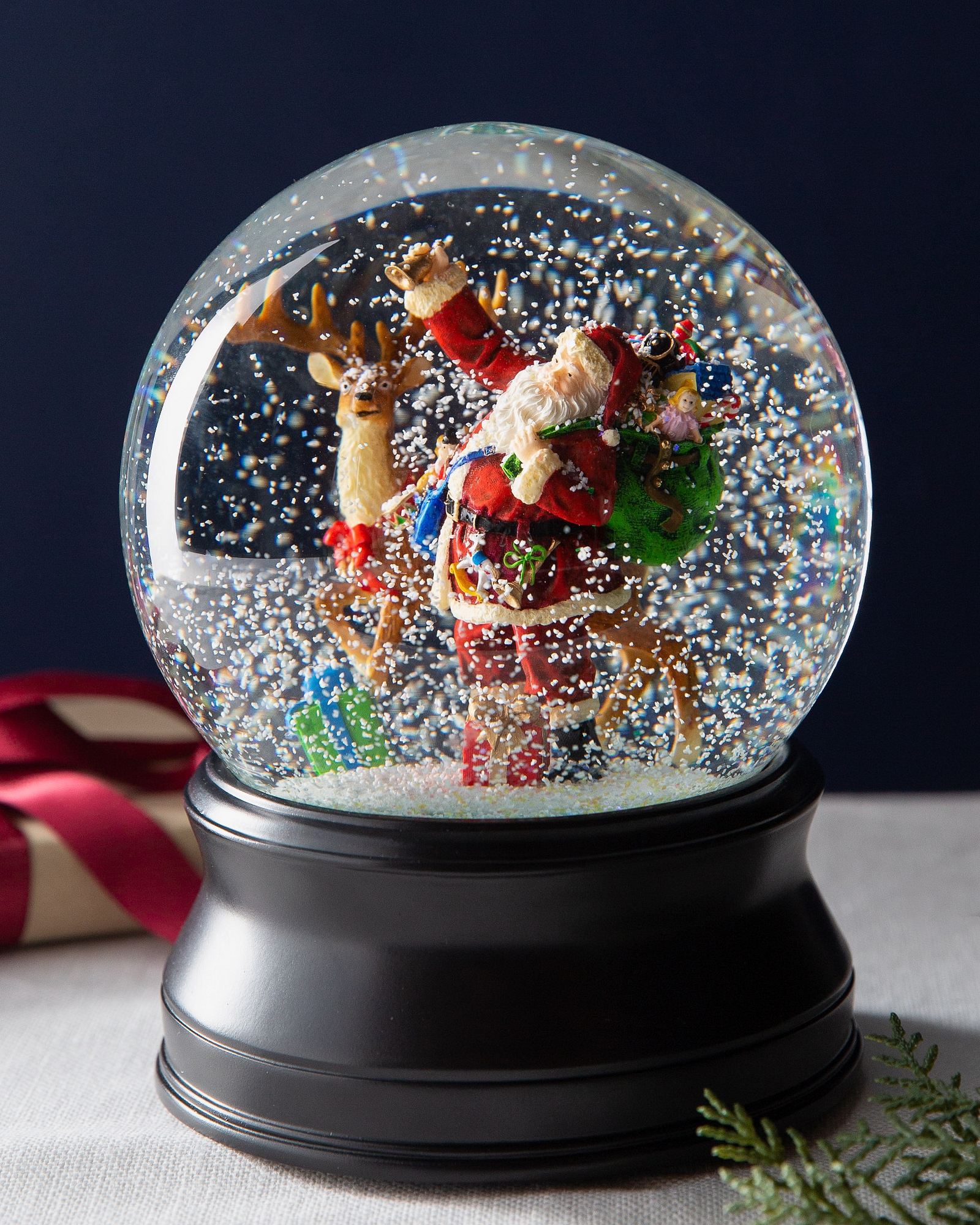 Snow Globe: Matte Black Tiered Santa and Reindeer Scene