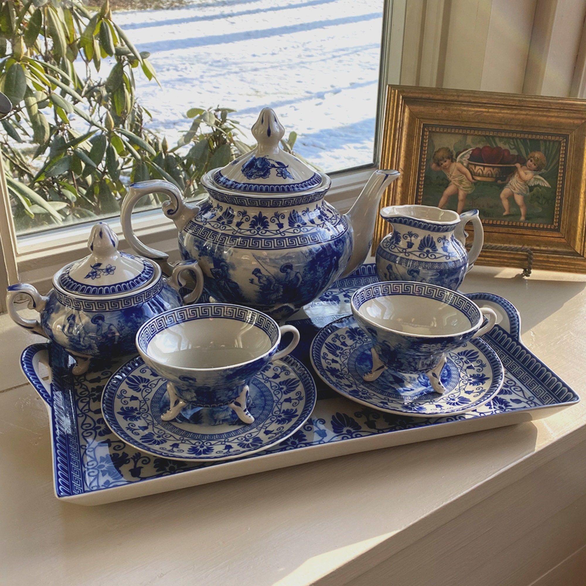 Tea Set with Tripod Feet and Grandmillennial Service