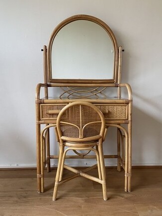 Vanity Set with Bamboo Pole Construction and Arched Mirror