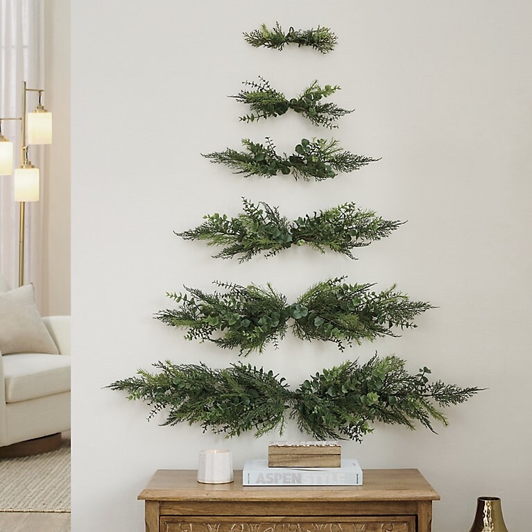 Wall Hanging Christmas Tree: Modern Organic Holiday Style Swags