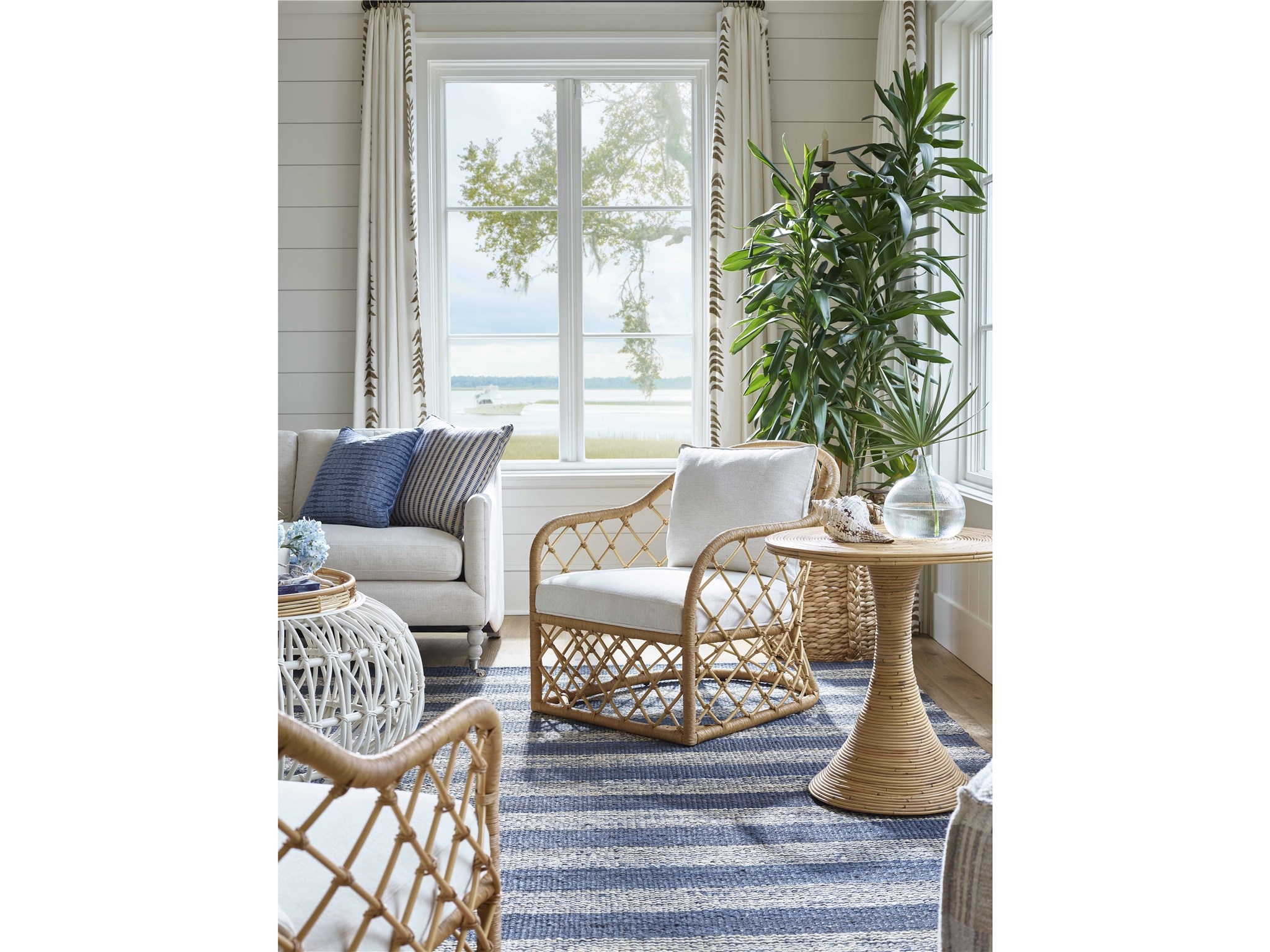 Accent Chair lattice weave frame rattan lattice accent chair