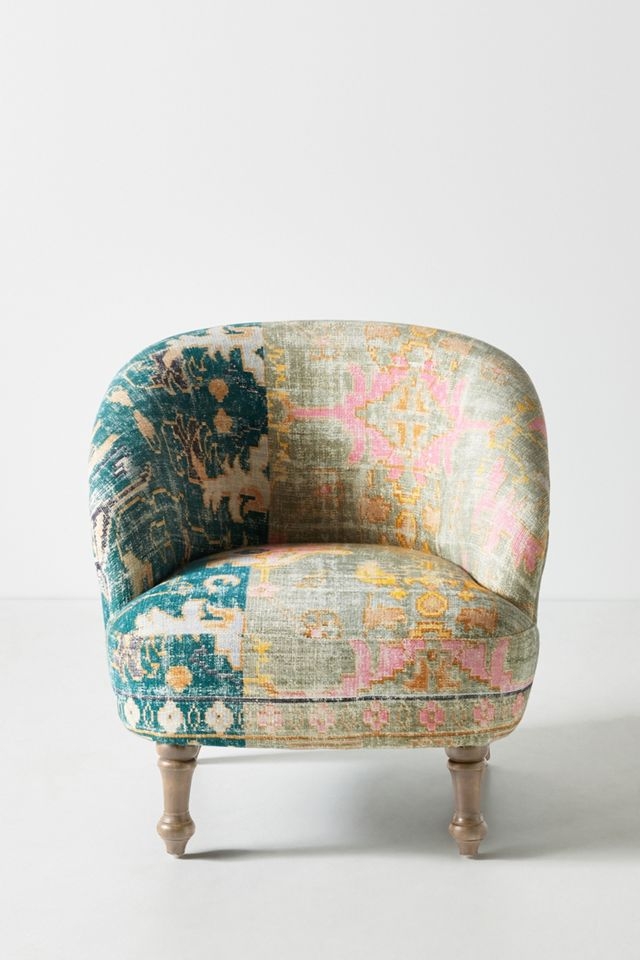 Accent Chair Rug Print Upholstery and Barrel Silhouette