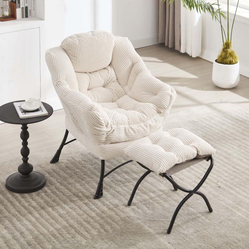 Accent Chair with Ribbed Texture and Curved Black Legs