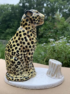 Animal Figurine: Integrated Stump Holder Porcelain Cheetah Candle Holder