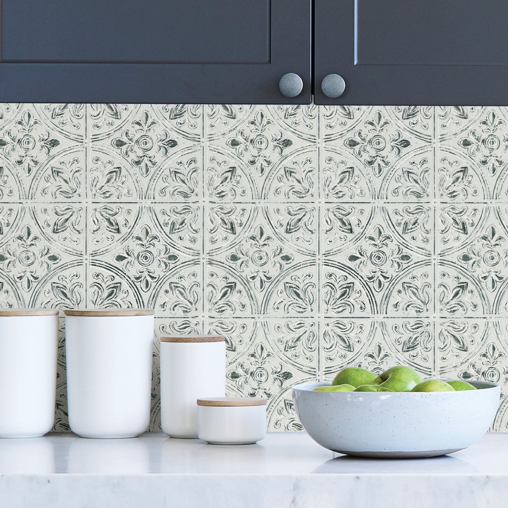 Backsplash Tile: Ornate Circular Pattern in Antique White