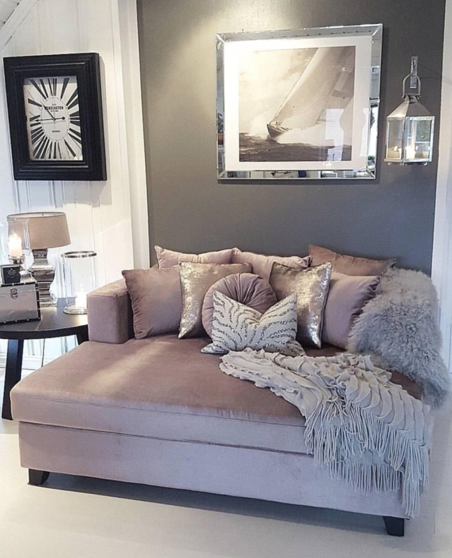 Chaise Longue - Mirrored Picture Frame and Layered Textiles