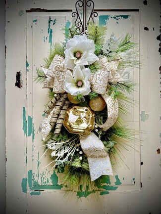 Christmas Swag with Mixed Needle Evergreen and Gold Jewel