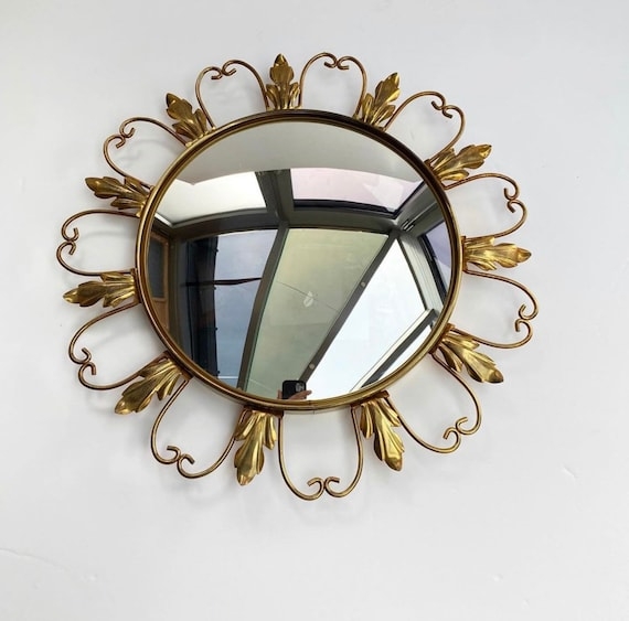 Convex Mirror Acanthus Leaves Heart Shaped Gold Mirror