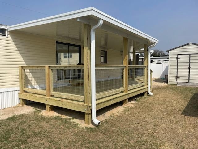 Covered Deck Wire Mesh Panels Covered Deck With Wire Railing