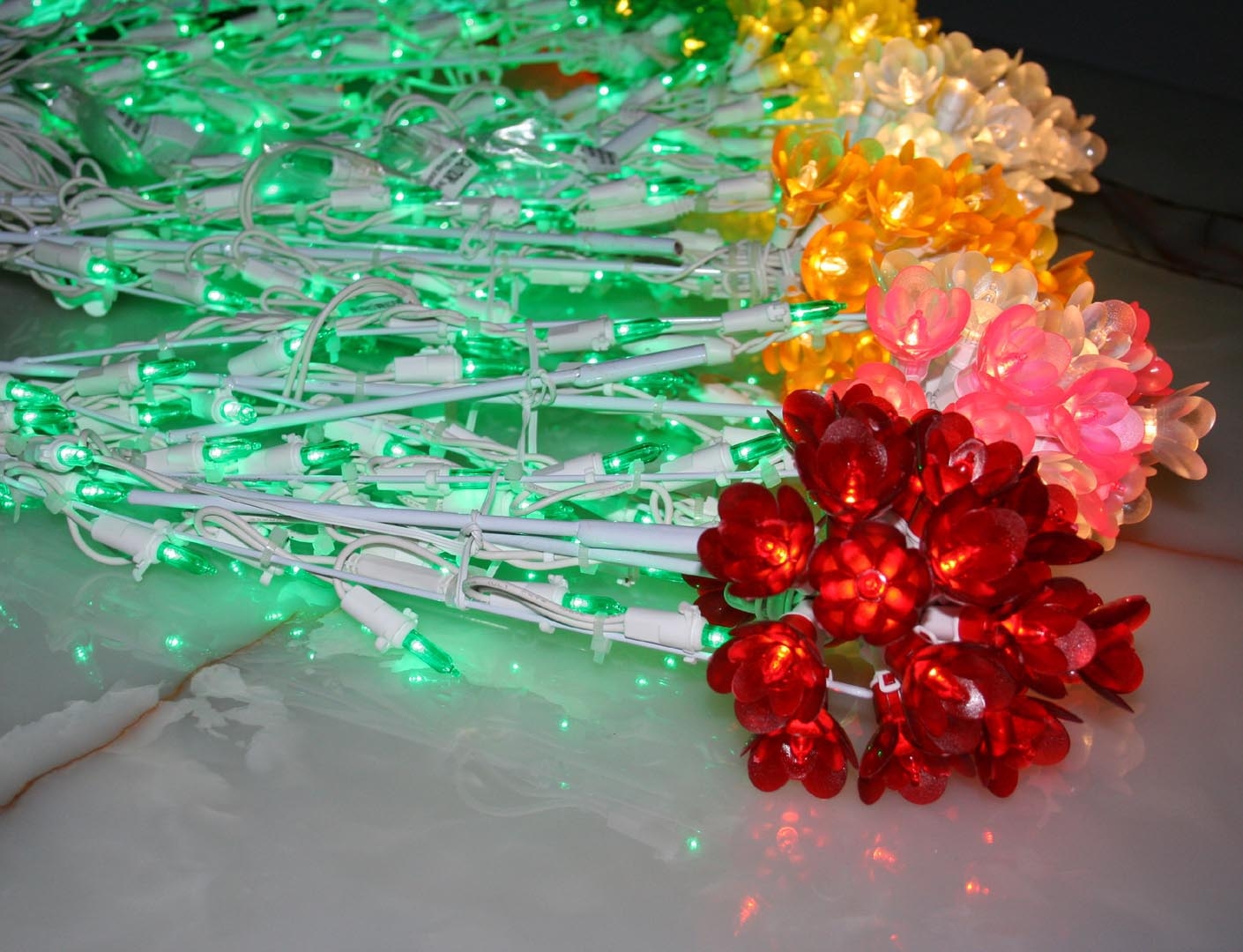 Decorative String Lights: Hyacinth Illuminated Clusters
