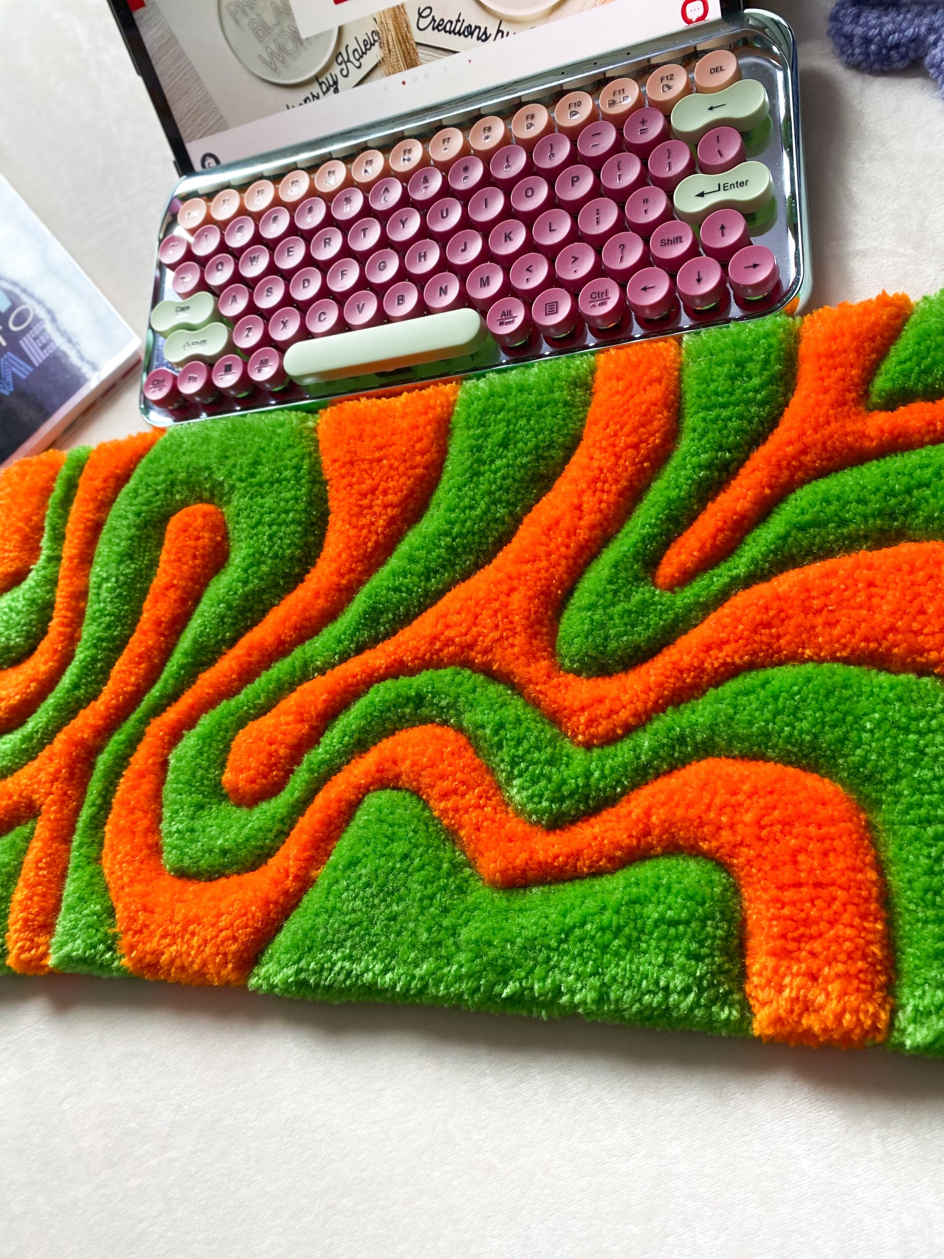 Desk Mat Wavy Pattern High Pile Tufted Keyboard Rug Accessory
