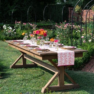 Floral Table Runner: Berry Tone Gardenia Vine Print