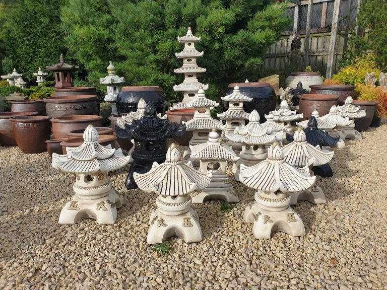 Garden Ornament Tiered Pagoda Carved Base Sculpture