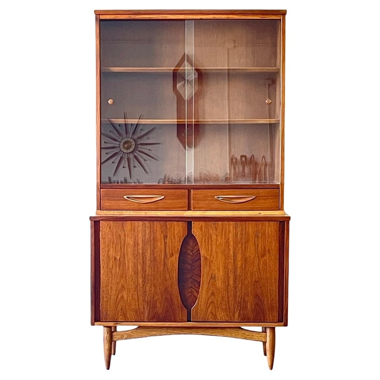 Hutch | Arched Base Stretcher | Danish Modern Furniture