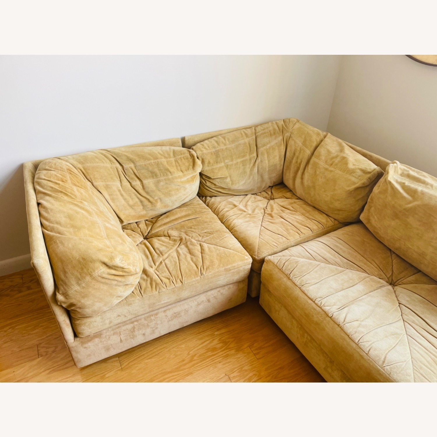 Modular Sectional Oatmeal Beige Sunburst Stitching