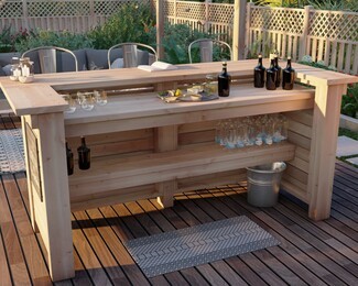 Outdoor Bar in U-Shaped Wood with Tiered Garden Design